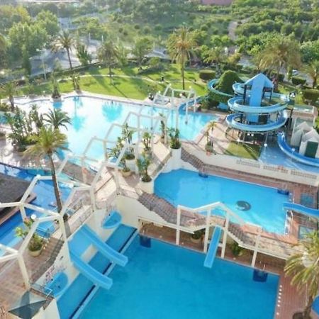 Benalbeach Jr Suite Málaga Exteriör bild