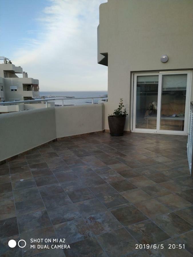 Benalbeach Jr Suite Málaga Exteriör bild