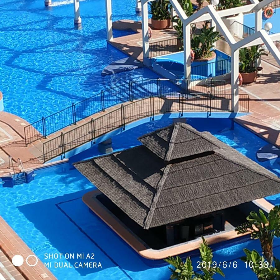 Benalbeach Jr Suite Málaga Exteriör bild