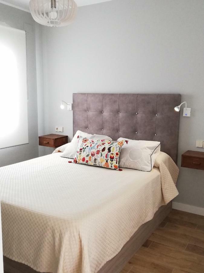 Benalbeach Jr Suite Málaga Exteriör bild