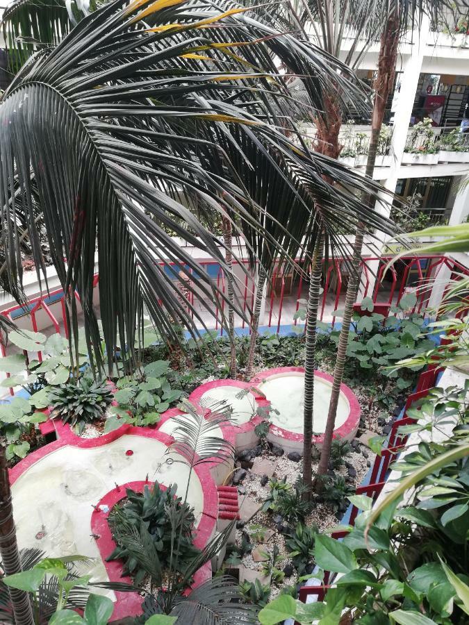 Benalbeach Jr Suite Málaga Exteriör bild